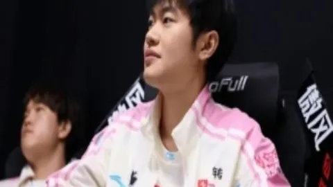 郑钦文再创佳绩，WTA1000迈阿密站晋级16强